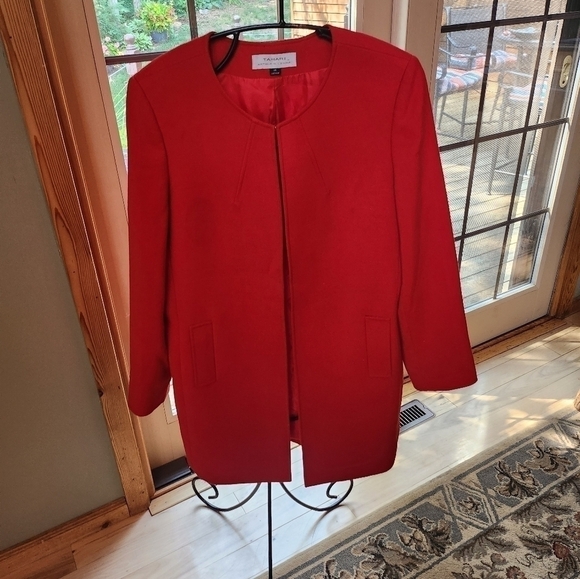 Tahari Jackets & Blazers - Tahari Arthur S. Levine Red Lined Sz. 14 Jacket‎ with Pockets